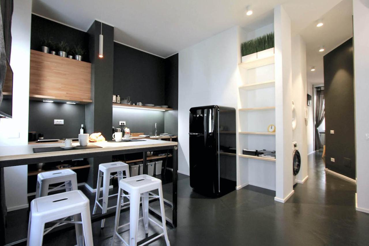 Stylish & Cosy House At Fair Apartment Milan Bagian luar foto