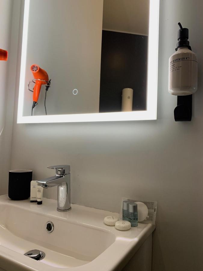 Stylish & Cosy House At Fair Apartment Milan Bagian luar foto