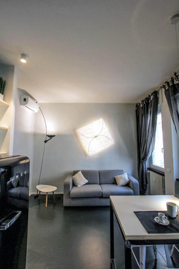 Stylish & Cosy House At Fair Apartment Milan Bagian luar foto