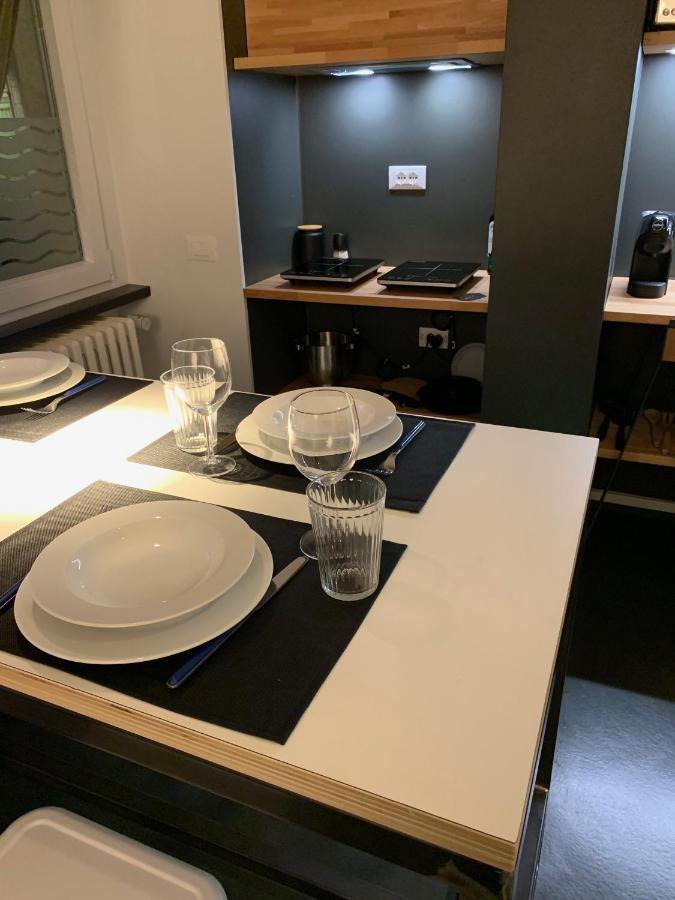 Stylish & Cosy House At Fair Apartment Milan Bagian luar foto