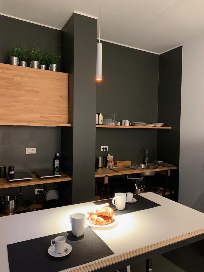 Stylish & Cosy House At Fair Apartment Milan Bagian luar foto